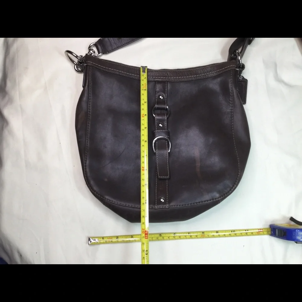Coach Brown Leather Chelsea Hobo Crossbody READ